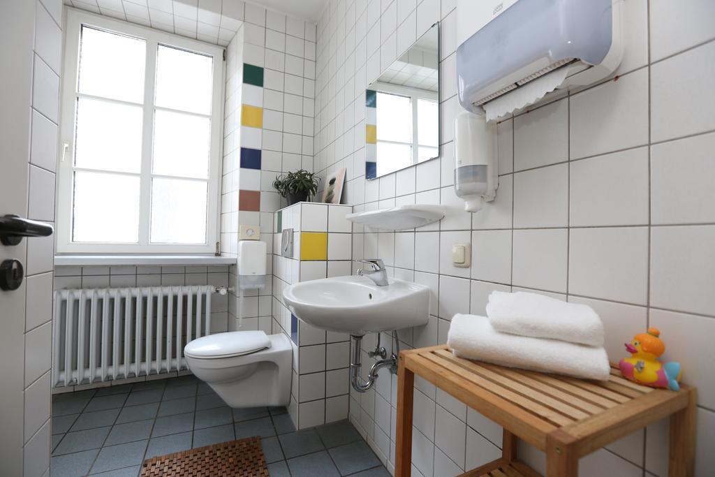 Kolping Hostel Trier Im Warsberger Hof Quarto foto