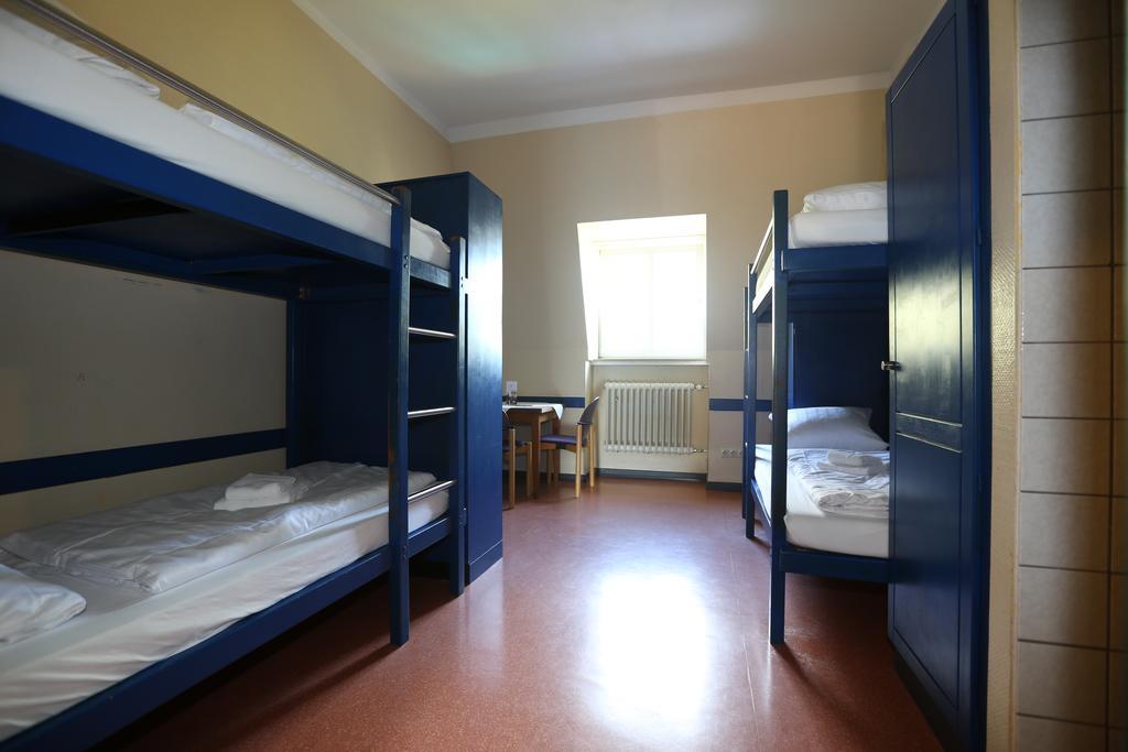 Kolping Hostel Trier Im Warsberger Hof Quarto foto