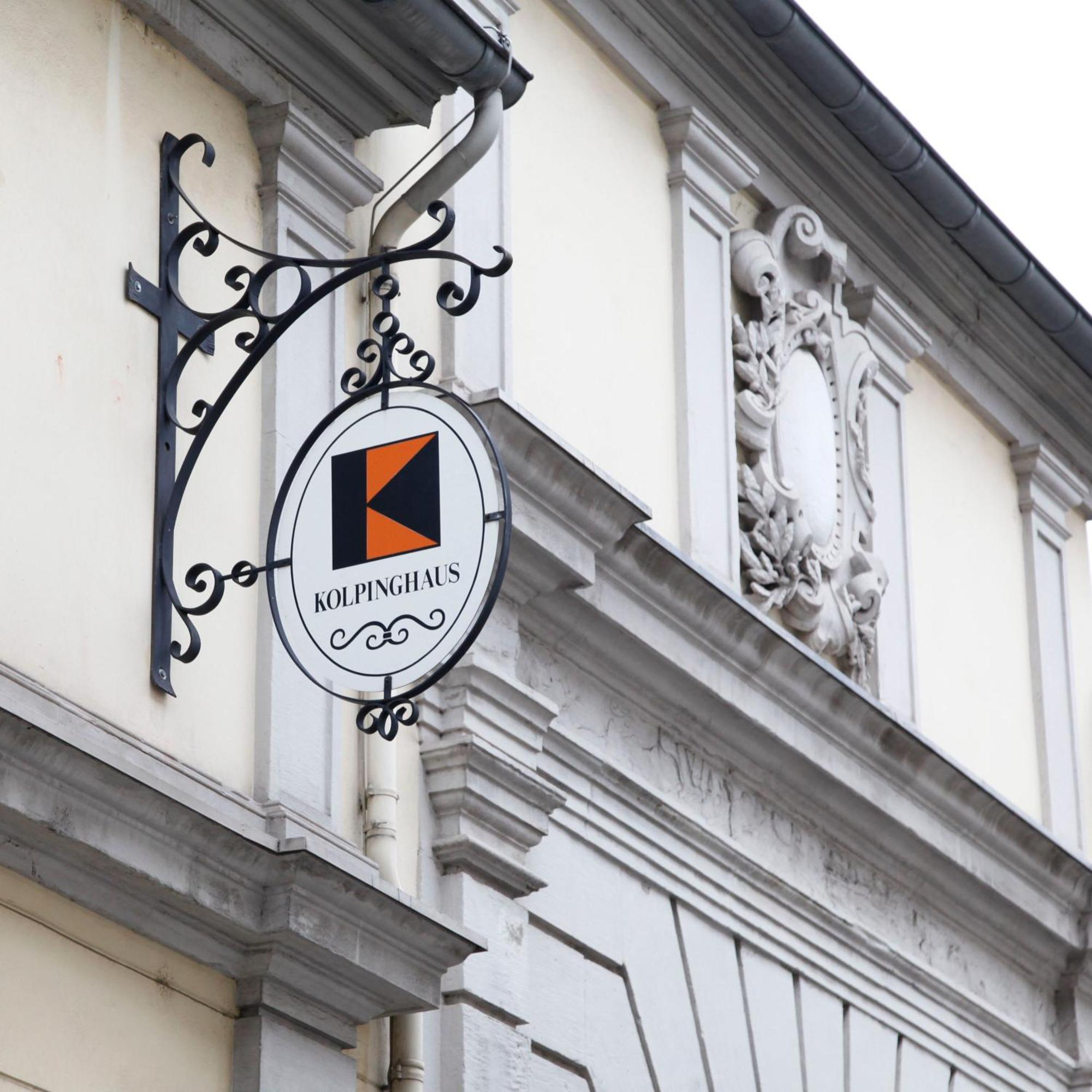 Kolping Hostel Trier Im Warsberger Hof Exterior foto